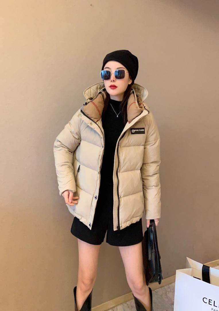 【现货】时尚宽松舒适短款面包白鸭绒羽绒服，女装羽绒服，名怡