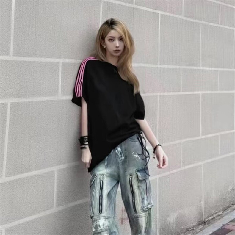 抖音得物品质二开240克宽松纯棉美式潮牌印花三条杠中性风短袖T恤,男装T恤,电商A486