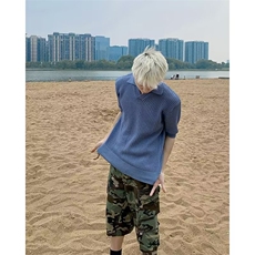 蓝色