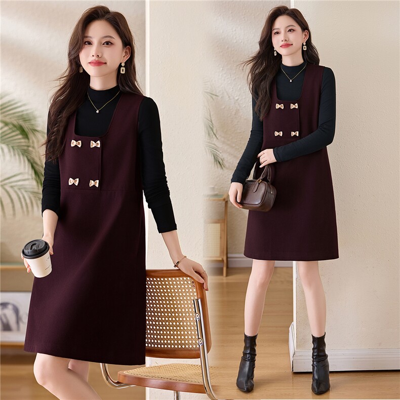 主推现货新款简约U领凸显优雅女人味打底衫+背心裙两件套，女装套装/套裙，姿衣坊