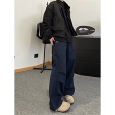 藏青色