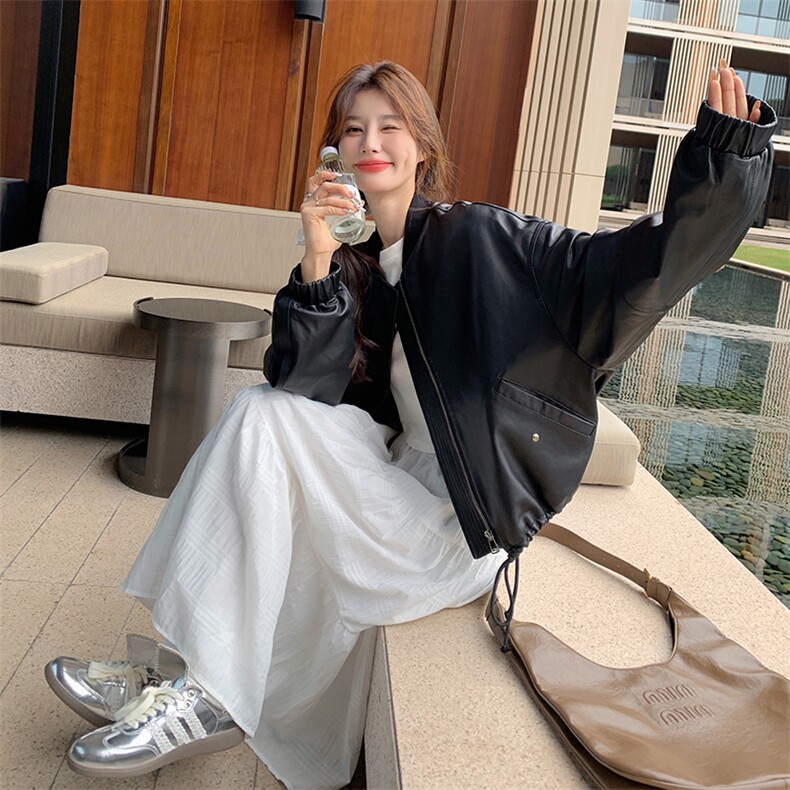 PU皮夹克女2024春装新款长袖时尚机车服上衣皮外套潮,女装皮衣,秀美人生