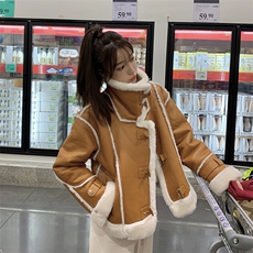 皮毛一体短款明线设计机车风短外套190-F8739-P195-K278，女装毛呢外套，2B190