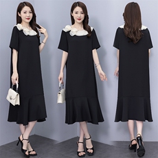 2024夏季新款优雅气质圆领短袖中长款大码连衣裙时尚显瘦修身设计，女装连衣裙，深妍伊美