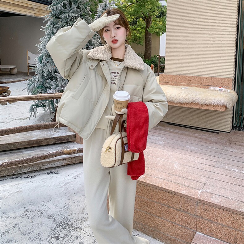 羊羔毛领短款羽绒服女冬季2025新款高级感独特超好看流行工装外套图片