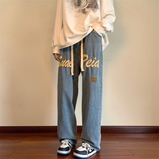 蓝色
