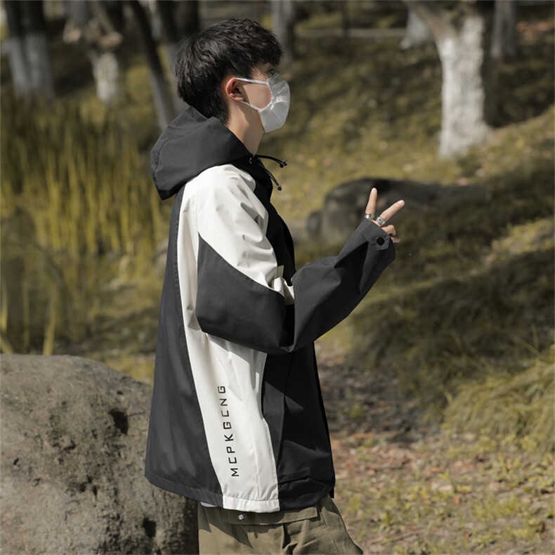 新款拼接冲锋衣外套男士秋冬季痞帅高街情侣防风连帽夹克FK62-P68,男装夹克,星座1008-2