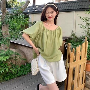 超美百搭上衣图片