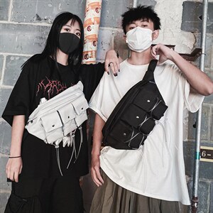 0527纯色韩版个性港风胸包男日式帆布斜挎包男多功能运动腰包