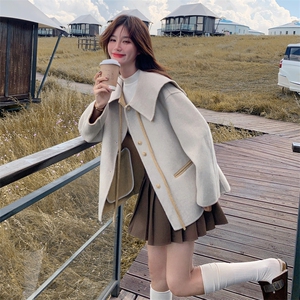 学院风娃娃领燕麦色双面羊绒外套女秋冬超火好看加厚毛呢夹克上衣图片