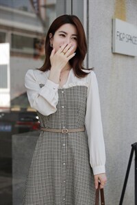 【现货】格?连?裙清新减龄，经典不失潮流感

众所周知图片