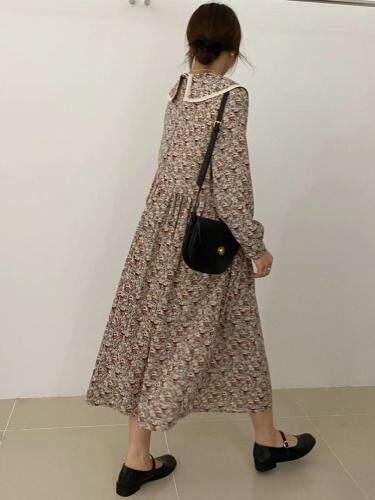 大翻领碎花连衣裙-宽松不挑人款！，女装连衣裙，LUCY