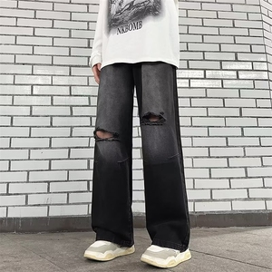 新款时尚潮男百搭宽松破洞牛仔裤图片