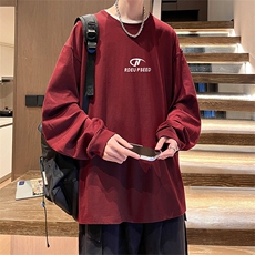 酒红色