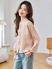 新中式国风盘扣短外套女2025春季新款气质提花名媛高级感唐装上衣，女装短外套，新依时派