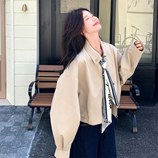 超火爆款丝巾翻领短外套女2025秋季新款宽松休闲减龄显瘦夹克上衣，女装短外套，2C007