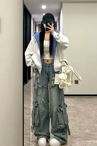 时尚潮流流行新款刺绣格子拼接华棉复合卫衣ins简约气质文艺慵懒图片