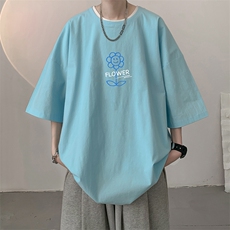 浅蓝色