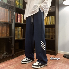 藏青色