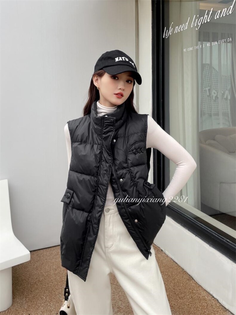 新款90羽绒马甲，女装马甲，雨恋依香(1F)