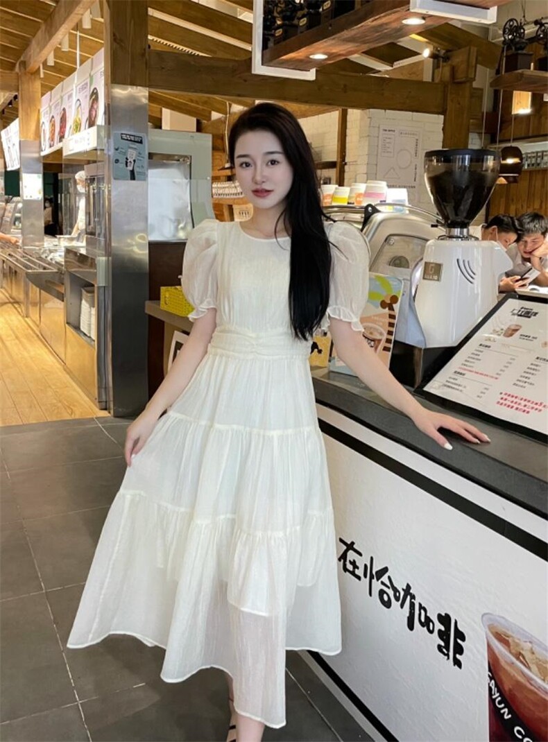 夏季连衣裙，女装连衣裙，一露玛娜