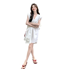 温柔风无袖白色连衣裙女2025年夏季新款百搭设计感褶皱V领衬衫裙，女装连衣裙，1D066-1