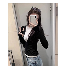 黑白撞色假两件打底上衣女秋冬2025新款修身V领长袖T恤辣妹内搭，男装T恤，星座506A