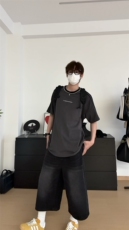 24T101-特P45夏装潮流圆领领口手工钉珠装饰男女短袖T恤，男装T恤，电商B327