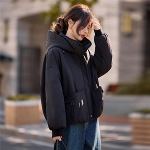填充棉羊毛黑色保暖厚棉服女2026冬季新款连帽气质百搭设计感外套图片