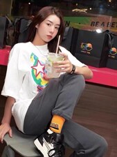 新款百搭减龄彩色五角星小熊发泡印花宽松显瘦短袖T恤，女装T恤，L·H·X