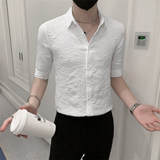 白色