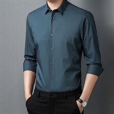 藏青色