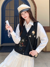 复古文艺刺绣马甲春秋季新款V领针织背心宽松显瘦短款开衫，女装针织衫/毛衣，水衣源