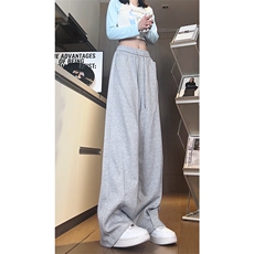 灰色
