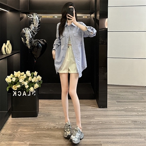 欧货时尚设计感女装春季新款单排扣翻领气质显瘦中长款纯色衬衣潮图片