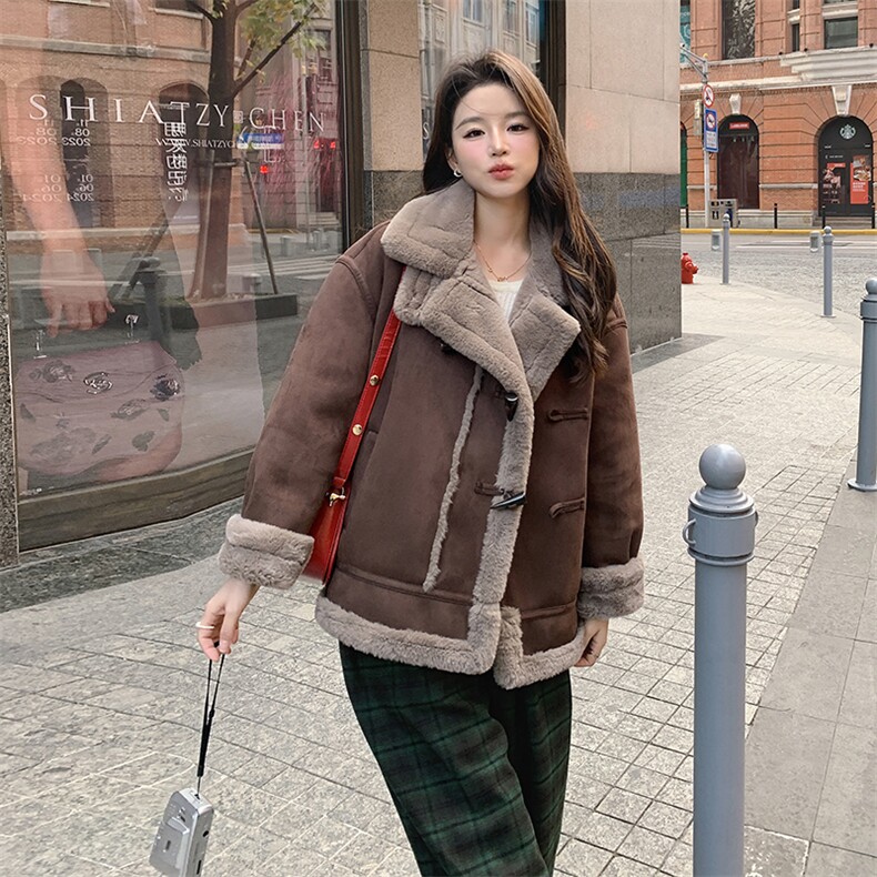 皮毛一体外套女中长款2023冬季新款麂皮绒仿羊羔毛上衣,女装皮草,秋水欣儿
