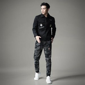 2021秋冬新款潮男个性翻领排扣修身牛仔衣款货号1863-1图片