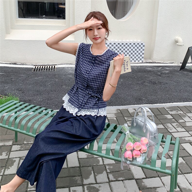 盐甜系格纹蕾丝拼接背心套装夏季2025年轻薄休闲牛仔阔腿裤两件套,女装套装/套裙,2C239