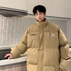 卡其色