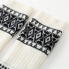 2025年秋季新款针织提花羊毛儿童袜套舒适柔软百搭，袜子，群鹿羊绒