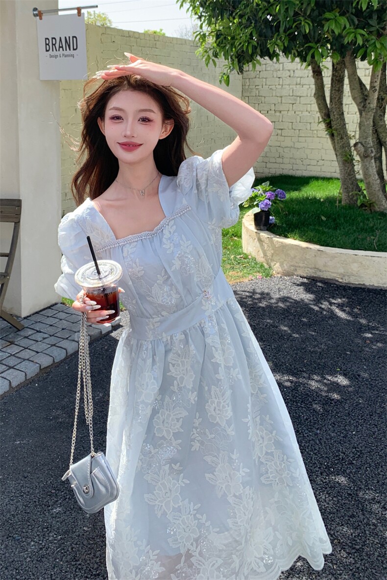 蓝色蕾丝刺绣印花娃娃衫套装女夏季新款显瘦牛仔拼接半身裙两件套,女装连衣裙,浙宝208A