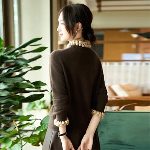 2025年女士秋季木耳领长袖开衫图片