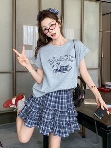 盐甜系卡通印花T恤格子半身裙两件套女2025夏新款韩版休闲小个子图片