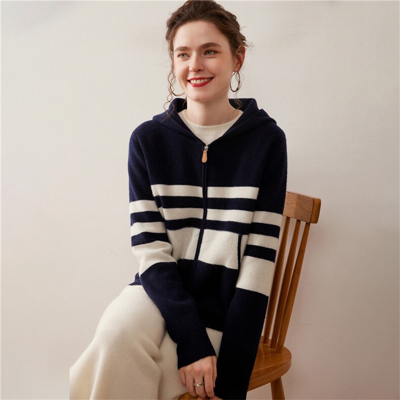 休闲减龄山羊绒开衫条纹拼色宽松毛衣外套2025秋冬连帽拉链针织衫，女装羊绒衫，绒盛美羊绒