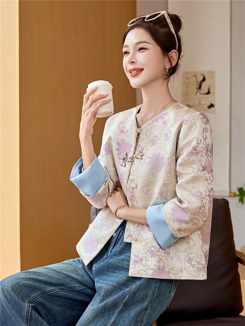 现货时尚潮流新中式宋锦巨好看提花盘扣复古春秋季女式外套,女装短外套,木橙西子