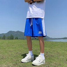 蓝色