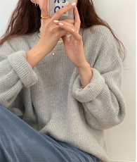2024秋季温柔软糯白色圆领毛衣女氛围感慵懒内搭打底针织衫外穿厚，女装针织衫/毛衣，雪真羊绒