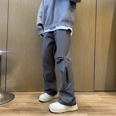 灰色