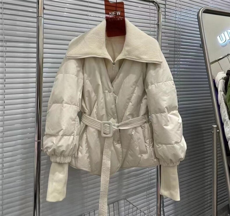 四色俩码排单羽绒服，女装羽绒服，魅影菲怡