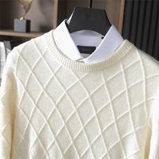 2025春秋新款羊绒衫女100山羊绒菱形格圆领上衣宽松百搭针织套衫，男装羊绒套衫，台绒羊绒